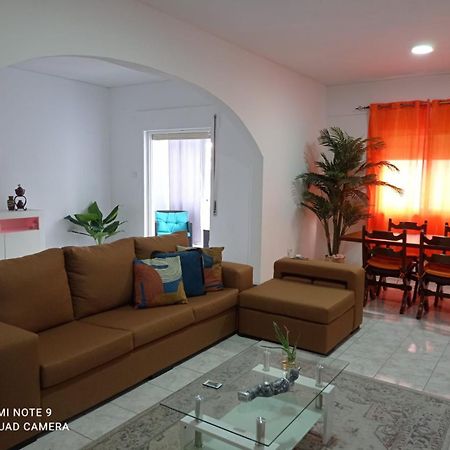 Lovely Apartment In Mindelo City Center Exterior foto