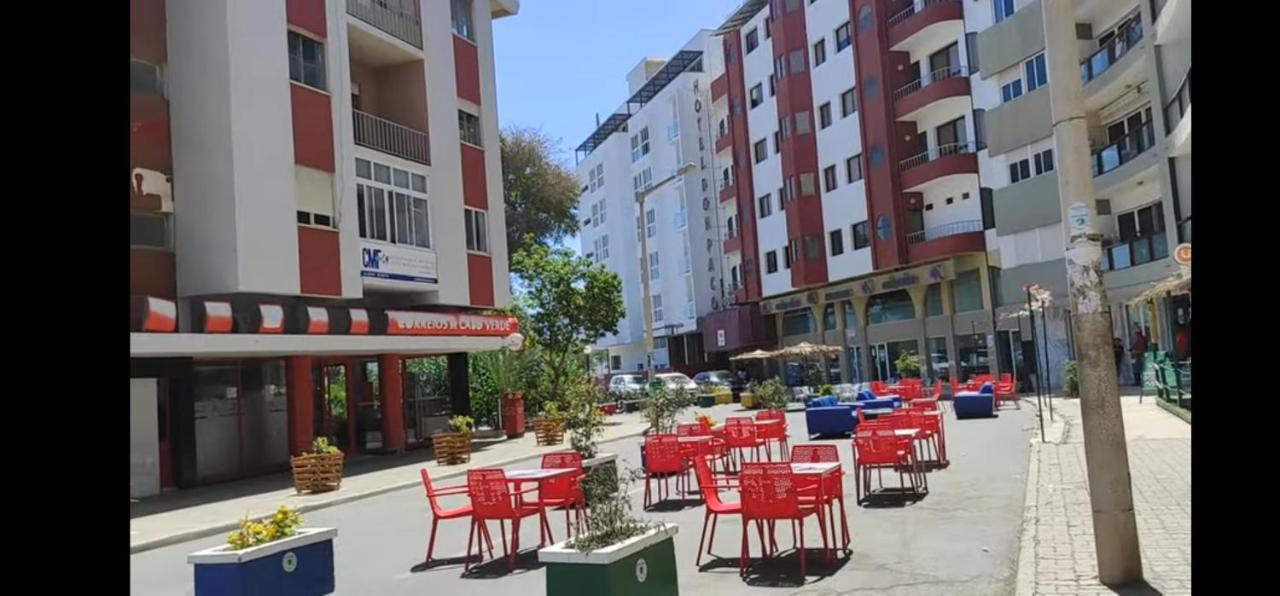 Lovely Apartment In Mindelo City Center Exterior foto