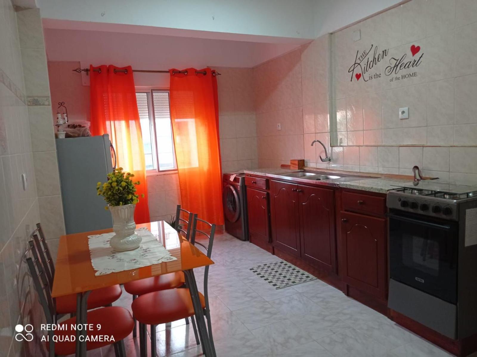 Lovely Apartment In Mindelo City Center Exterior foto